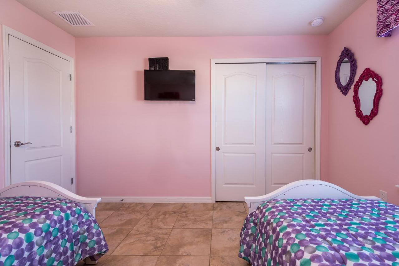 Townhome Wprivate Pool & Free On-Site Water Park كيسيمي المظهر الخارجي الصورة